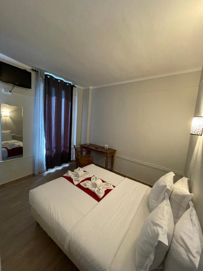 Hotel Central Saint-Denis  Dış mekan fotoğraf